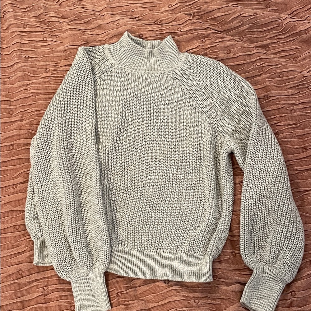 GAP Gray Turtleneck Sweater
